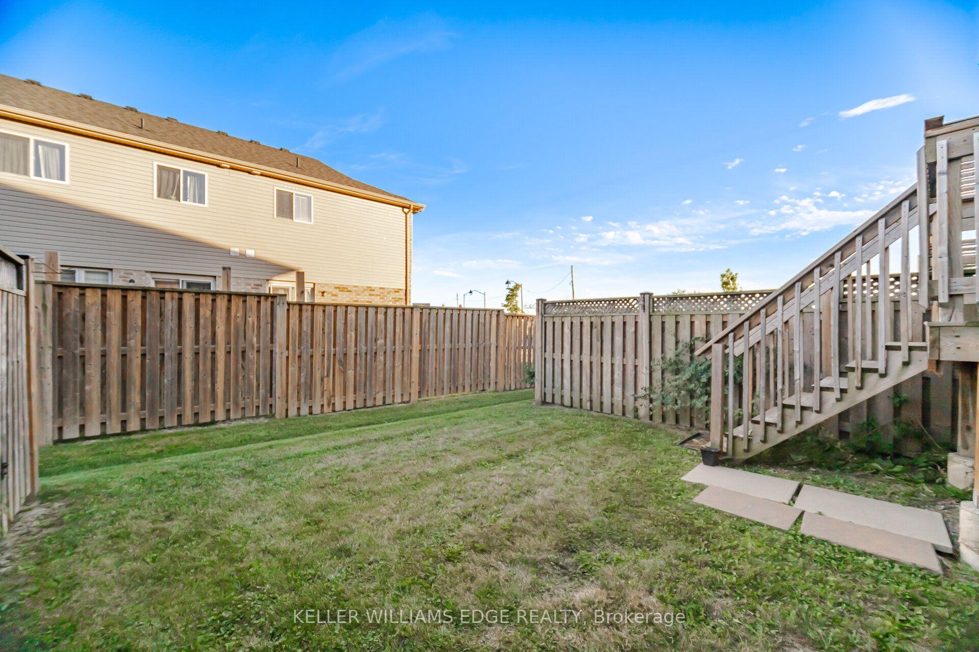 Photo 39 of 98 Bloom Crescent, Hamilton, Hannon — HOMEH