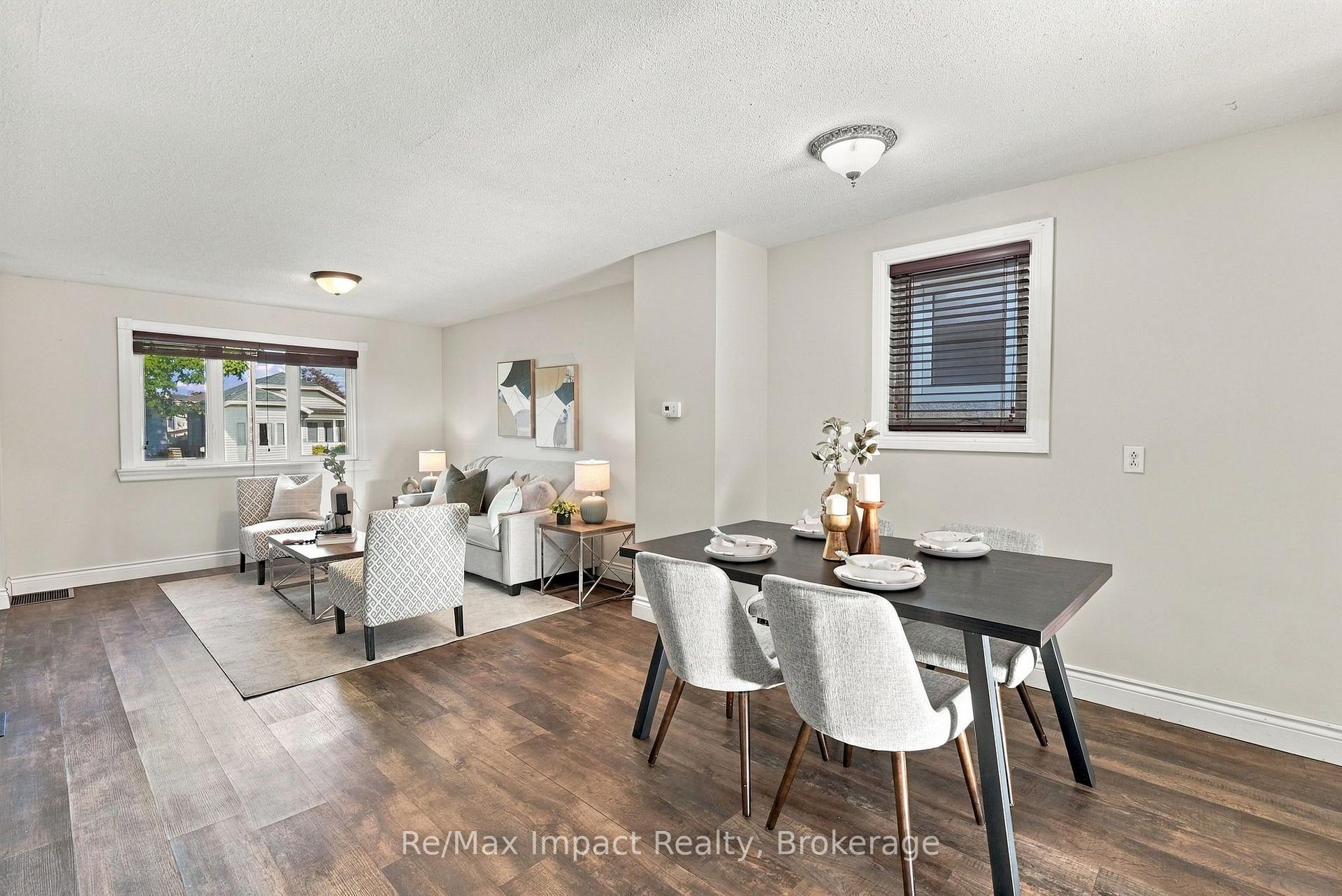 Photo 14 of 172 Roxborough Avenue, Oshawa, O'Neill — HOMEH