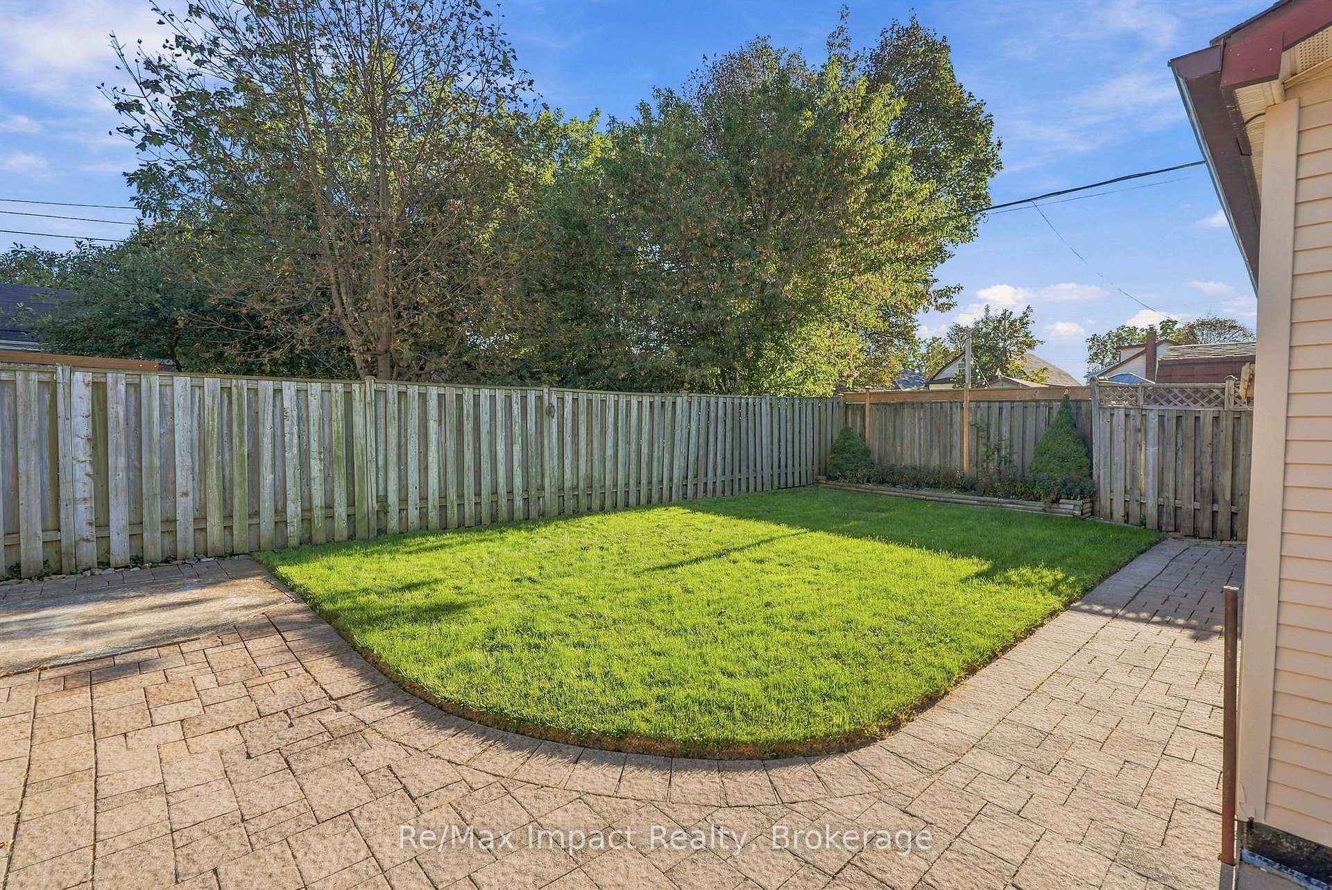 Photo 39 of 172 Roxborough Avenue, Oshawa, O'Neill — HOMEH