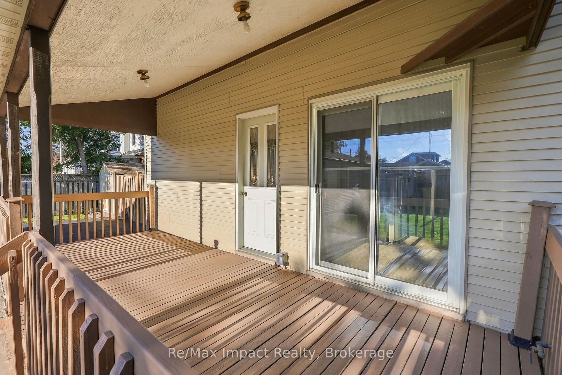 Photo 43 of 172 Roxborough Avenue, Oshawa, O'Neill — HOMEH