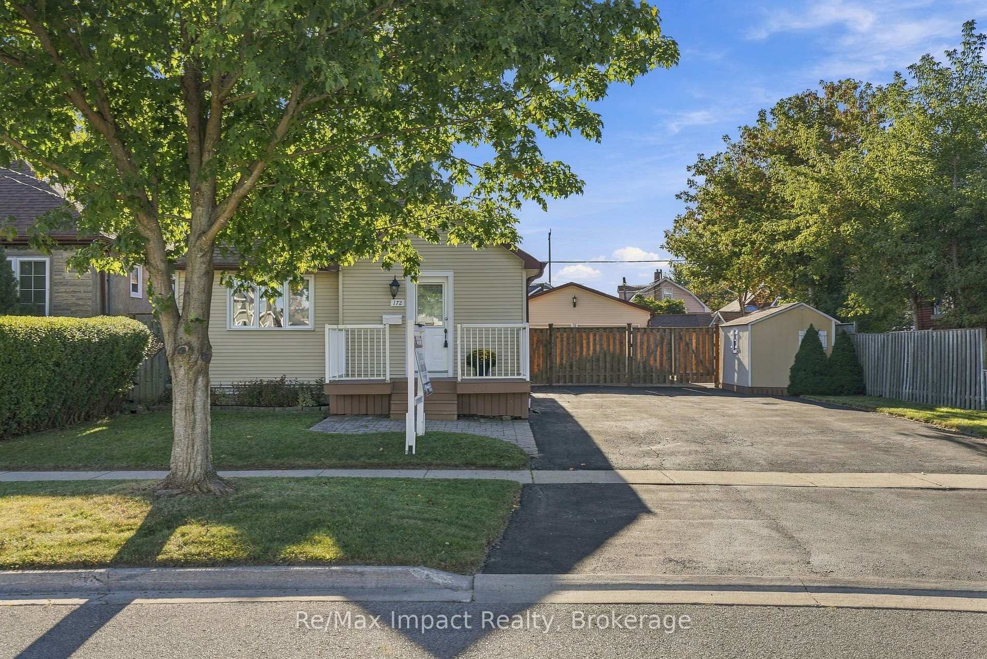 Photo 49 of 172 Roxborough Avenue, Oshawa, O'Neill — HOMEH
