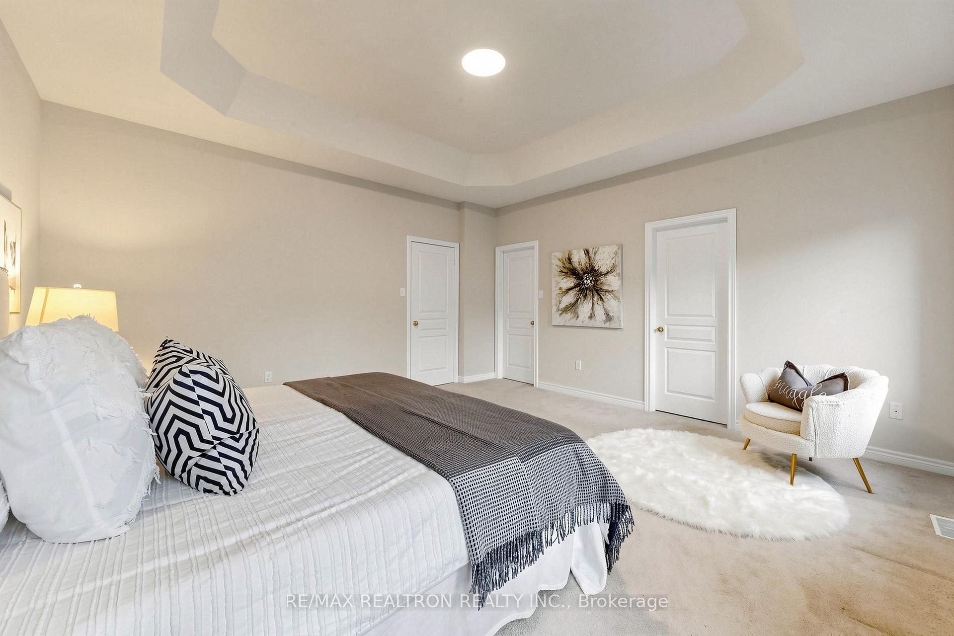Photo 17 of 62 Bracknell Avenue, Markham, Berczy — HOMEH