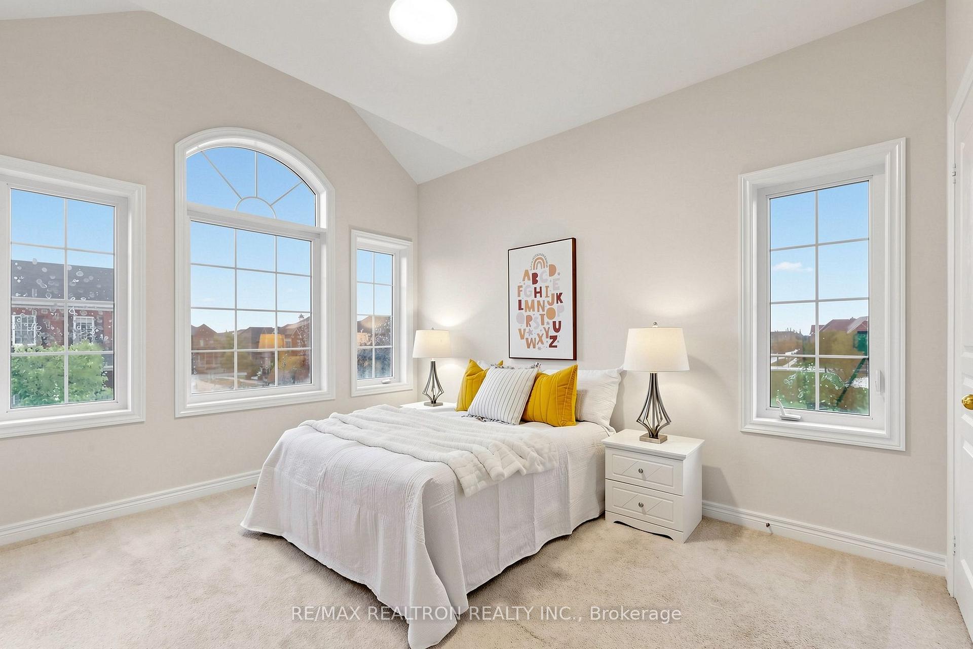 Photo 25 of 62 Bracknell Avenue, Markham, Berczy — HOMEH