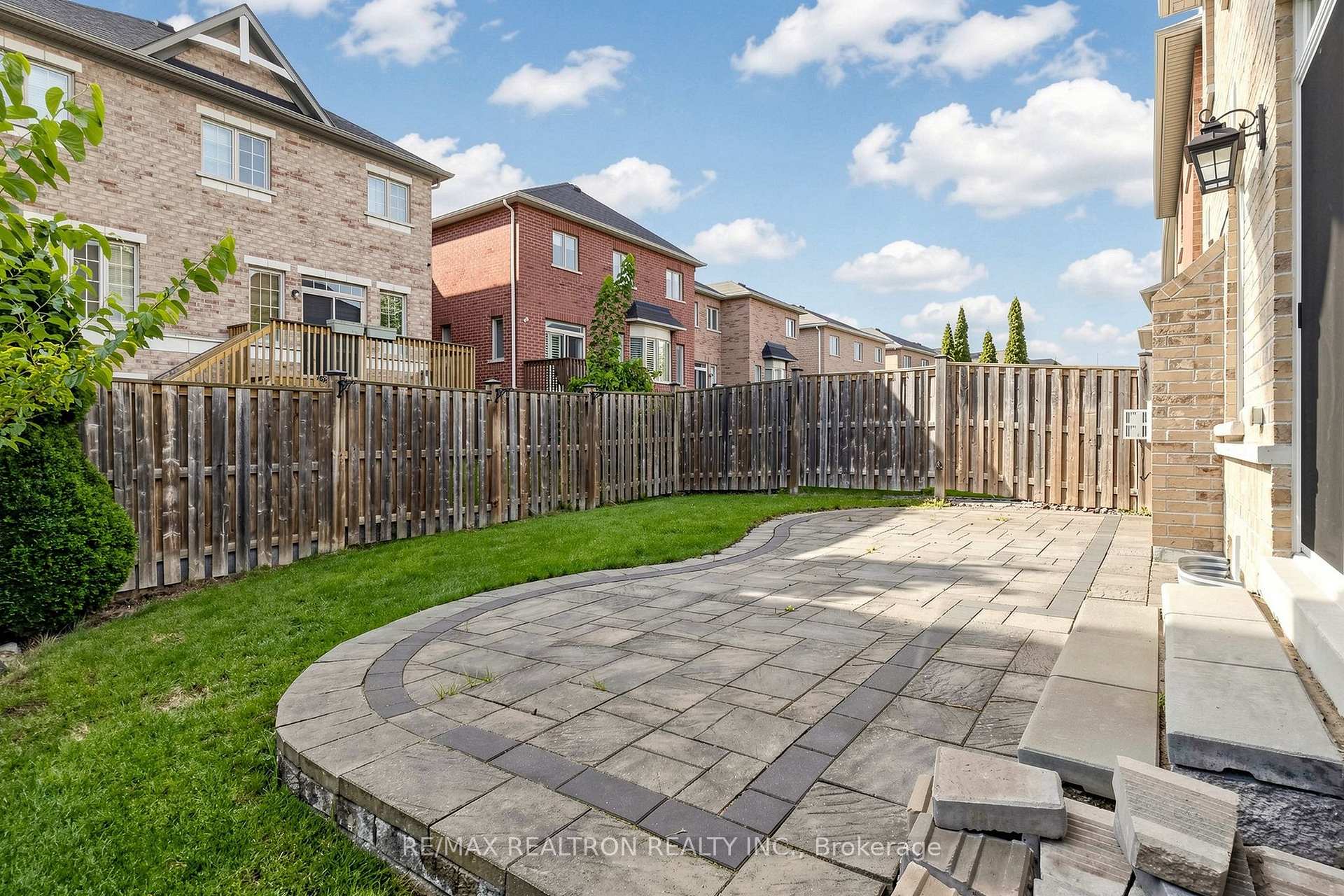 Photo 37 of 62 Bracknell Avenue, Markham, Berczy — HOMEH