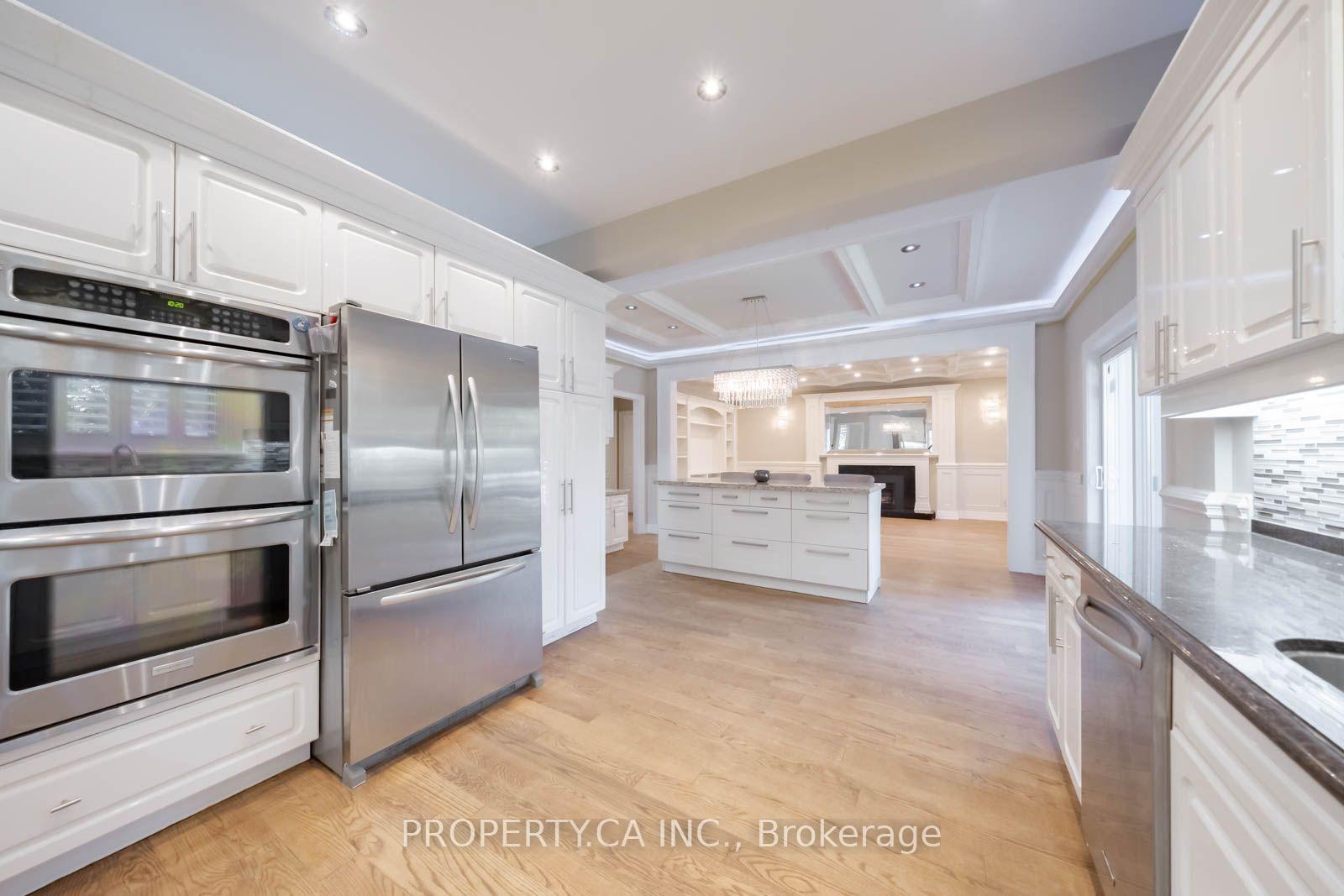 Photo 11 of 76 Concord Road, Vaughan, Beverley Glen — HOMEH