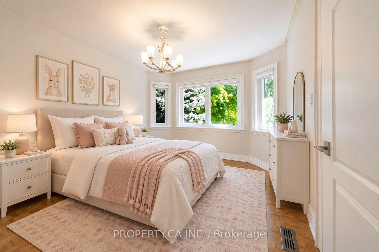 Photo 22 of 76 Concord Road, Vaughan, Beverley Glen — HOMEH