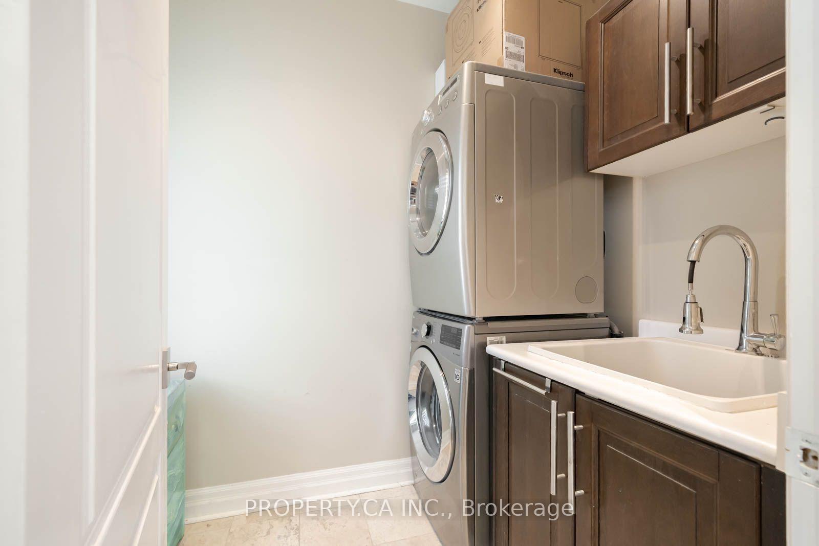 Photo 24 of 76 Concord Road, Vaughan, Beverley Glen — HOMEH