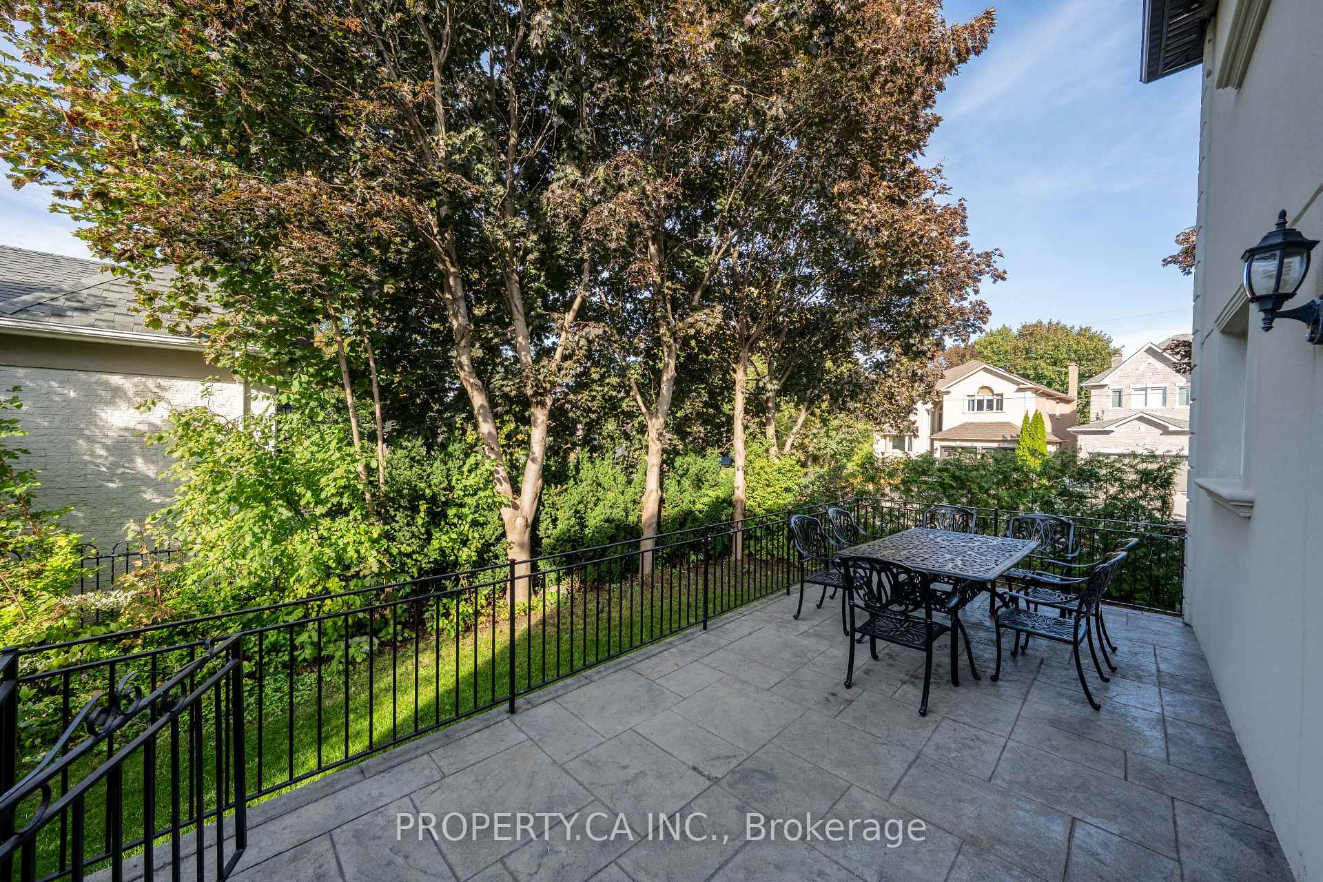 Photo 27 of 76 Concord Road, Vaughan, Beverley Glen — HOMEH