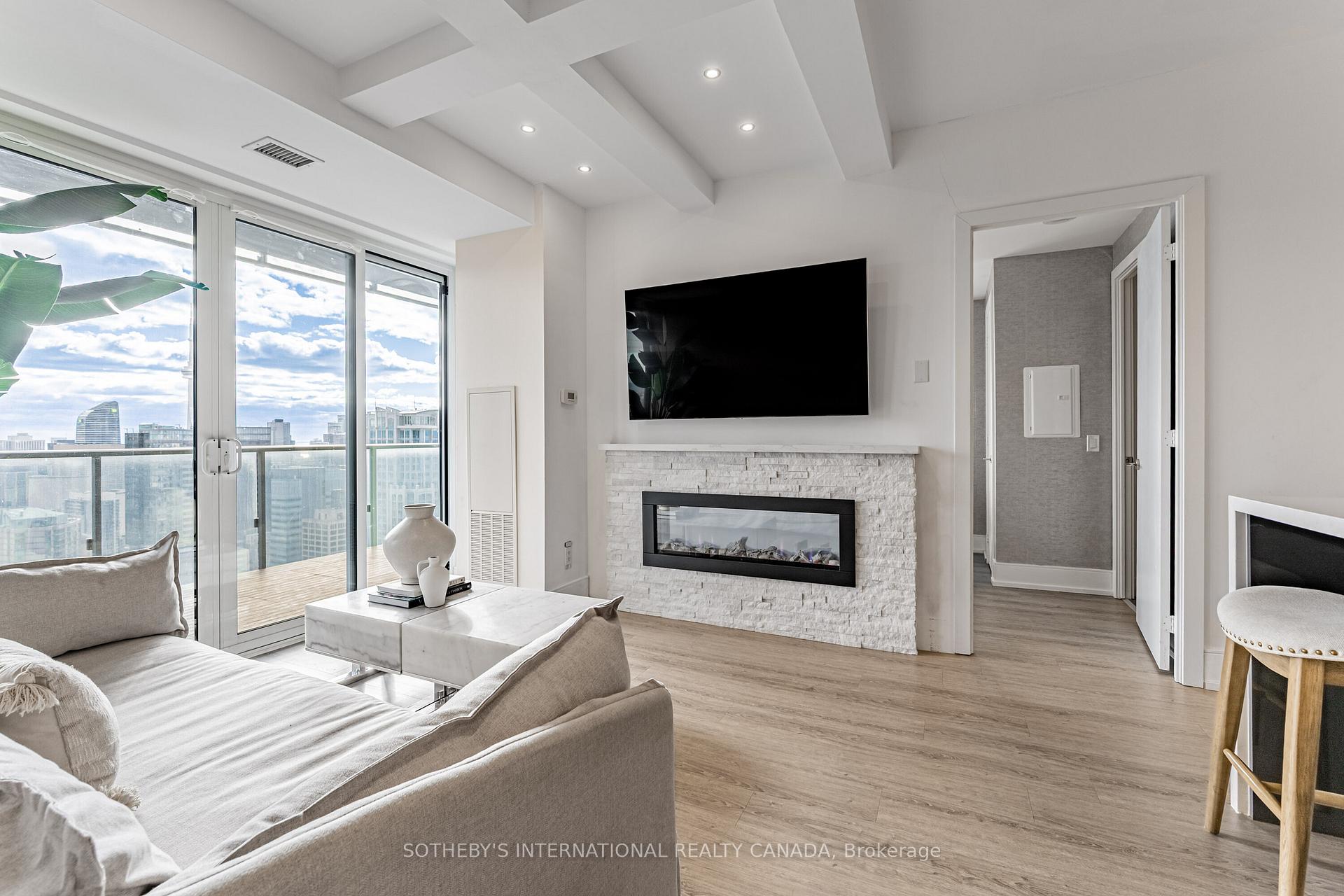 Photo 12 of Unit 4511, 7 Grenville Street, Toronto, Bay Street Corridor — HOMEH