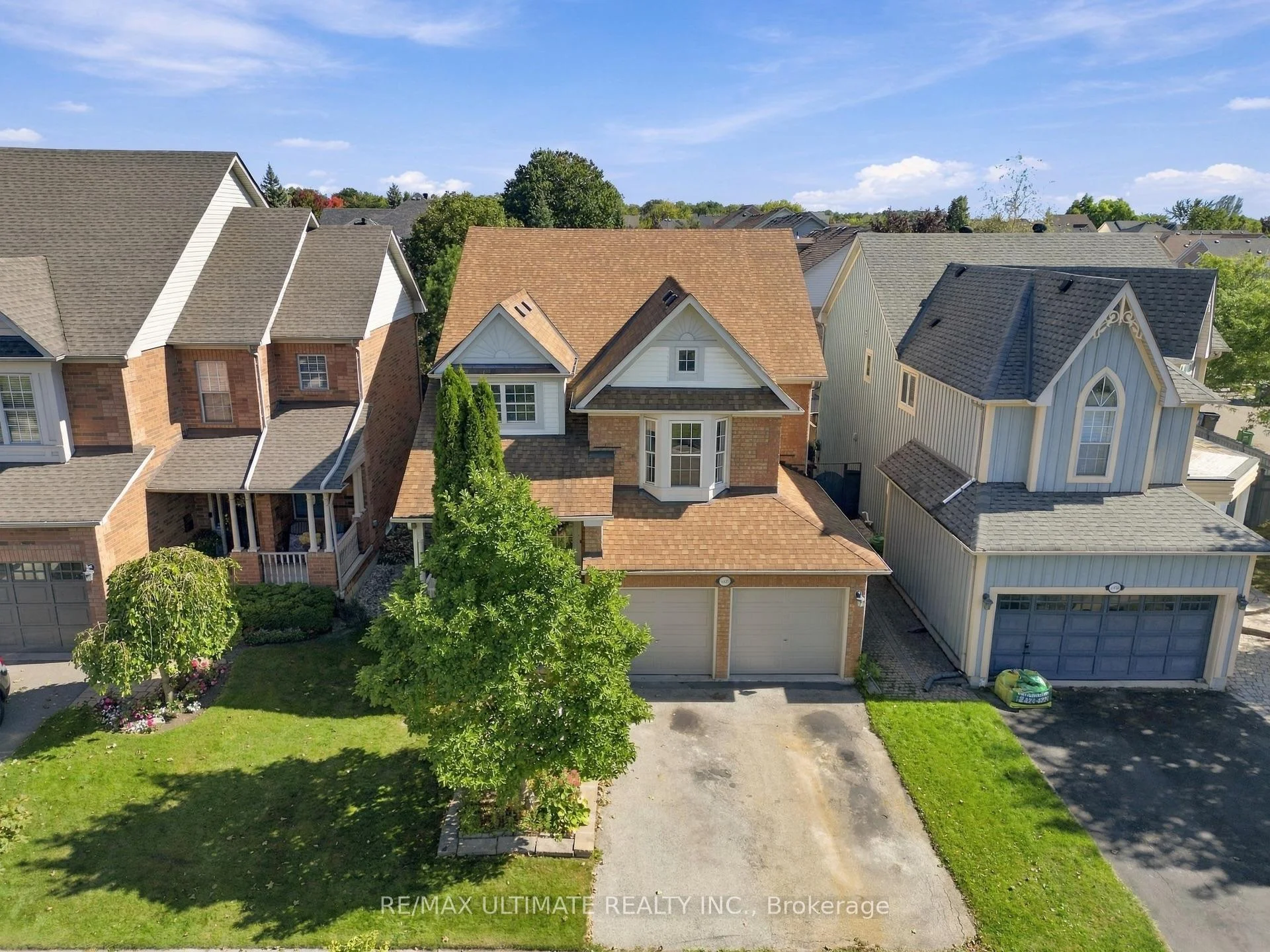 Photo 5 of 6926 Early Settler Row, Mississauga, Meadowvale Village — HOMEH