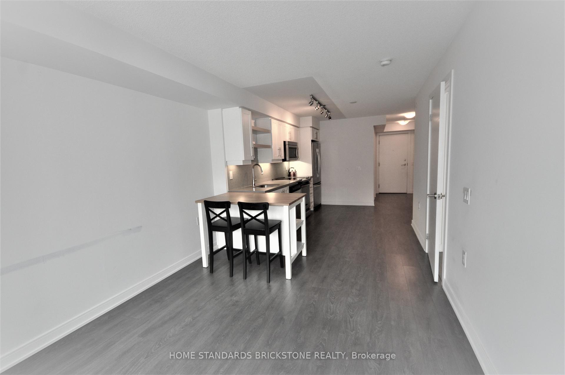 Photo 3 of Unit 1221, 525 Adelaide Street W, Toronto, Waterfront Communities — HOMEH
