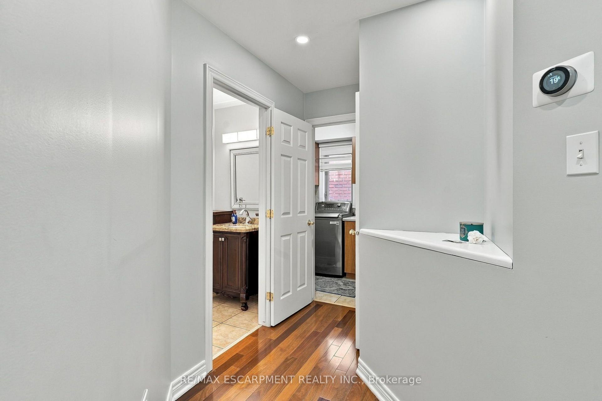 Photo 20 of 194 Southbrook Drive, Hamilton, Binbrook — HOMEH
