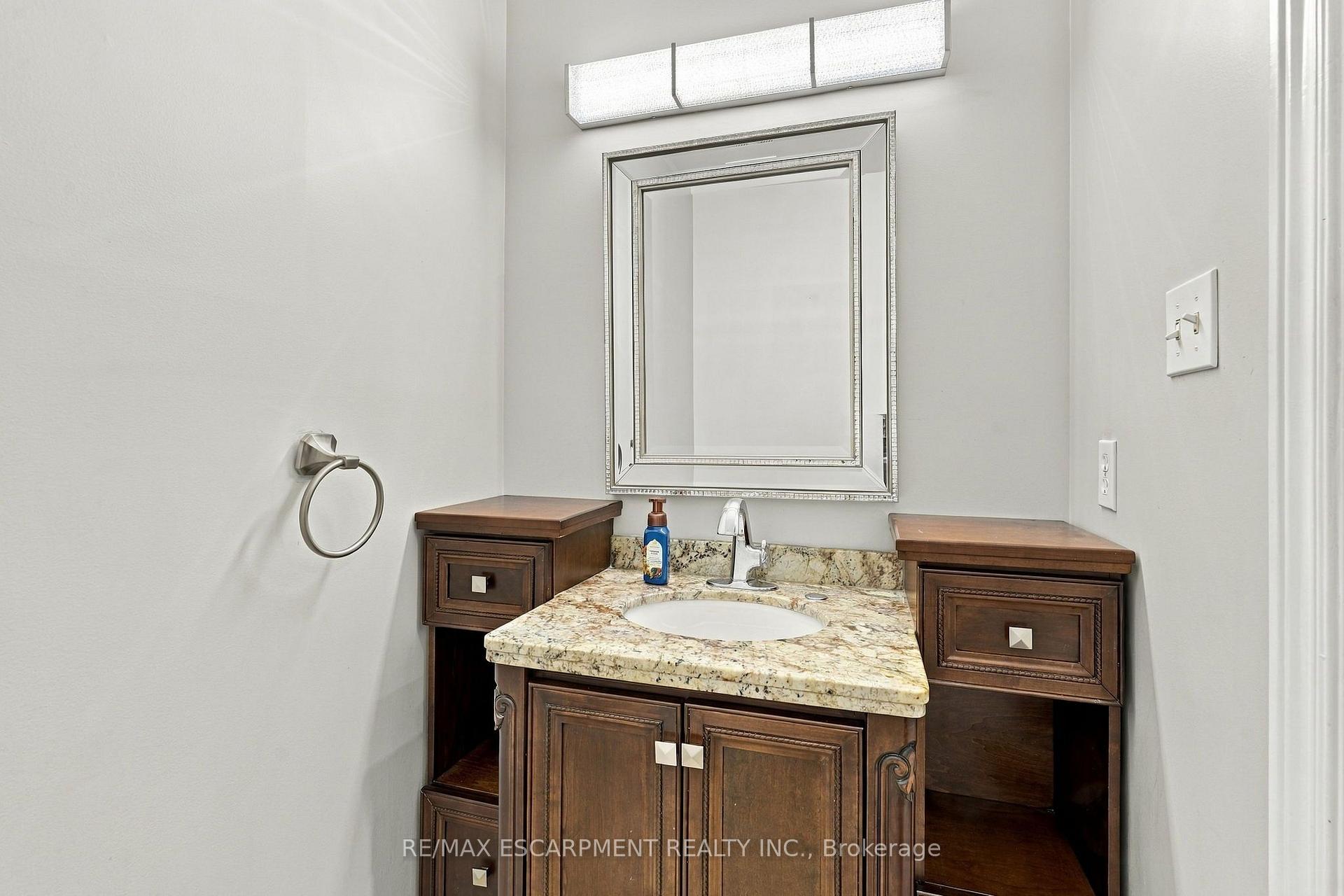 Photo 21 of 194 Southbrook Drive, Hamilton, Binbrook — HOMEH
