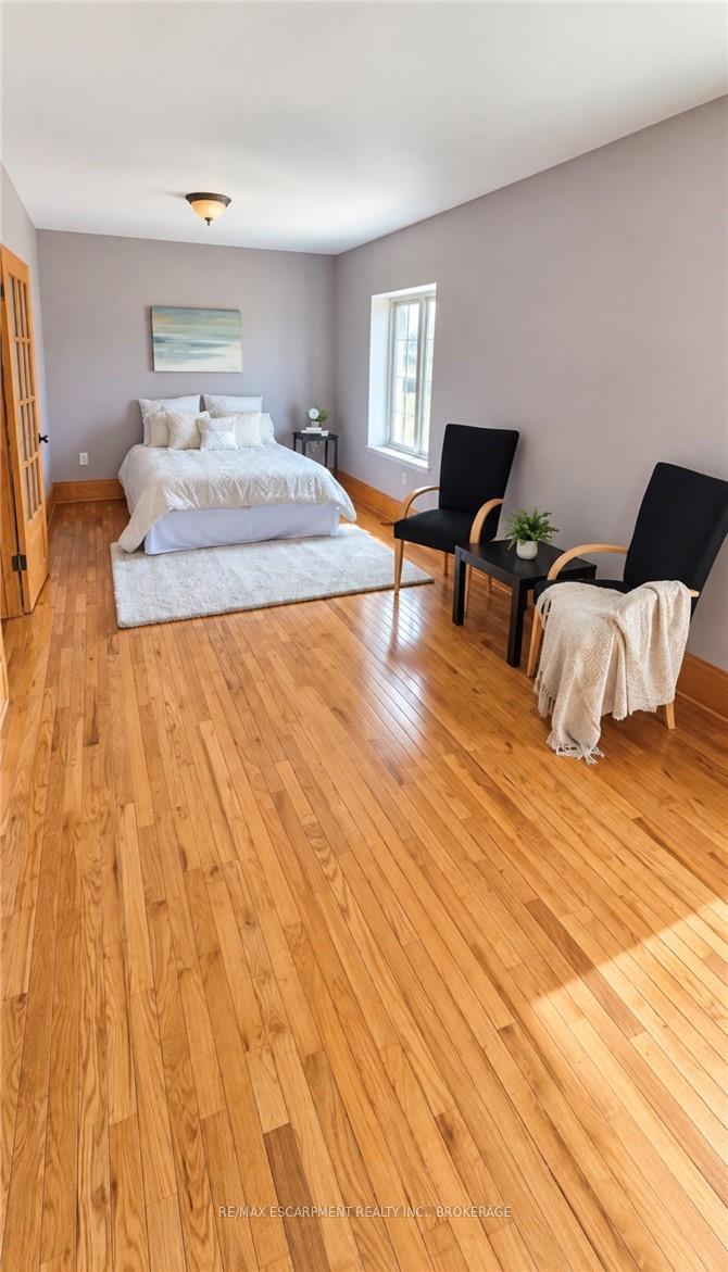 Photo 14 of 4915 King Street, Lincoln, Beamsville — HOMEH