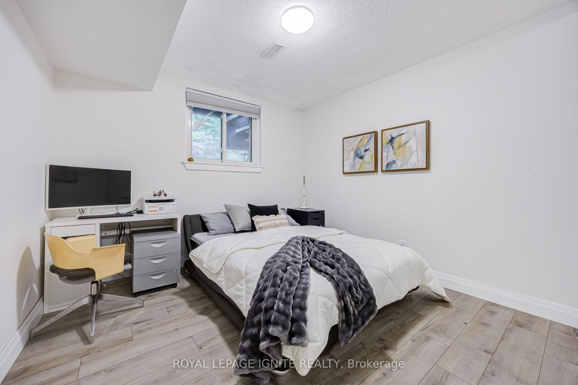 Photo 33 of 585 Grandview Street S, Oshawa, Donevan — HOMEH
