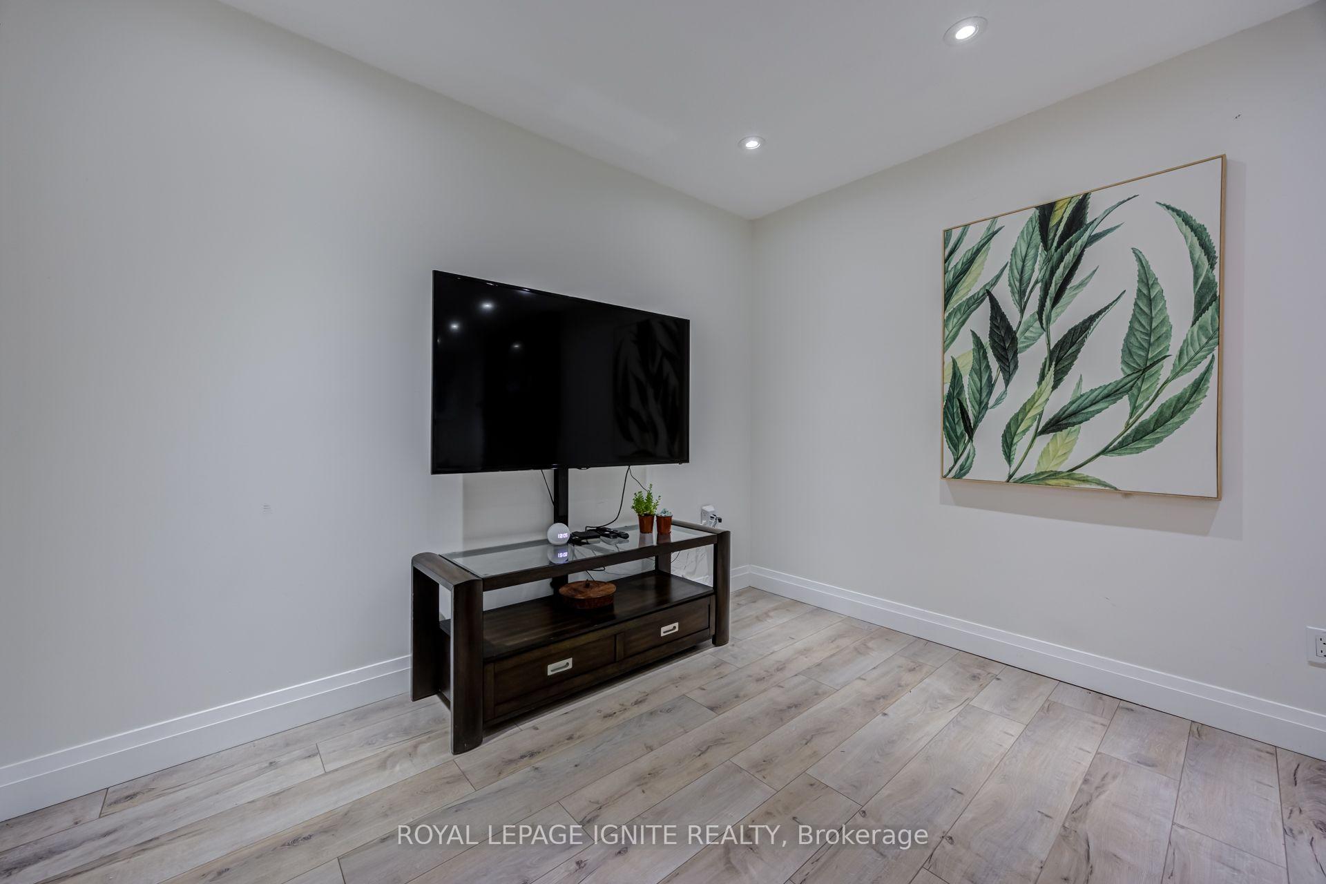 Photo 36 of 585 Grandview Street S, Oshawa, Donevan — HOMEH