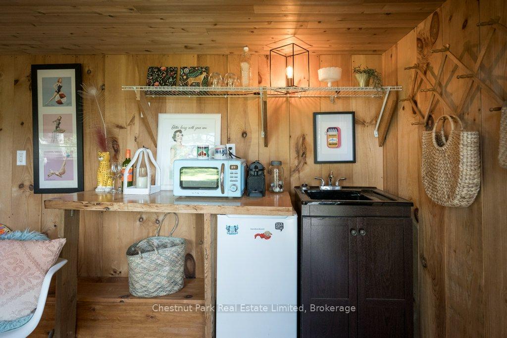 Photo 42 of 1606 County Road 10, Prince Edward County, Athol Ward — HOMEH