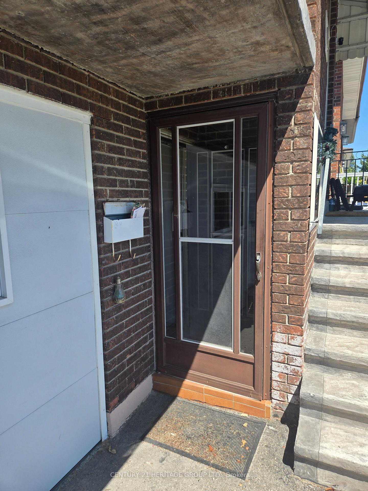 Photo of Unit Bsmt, 60 Albany Drive