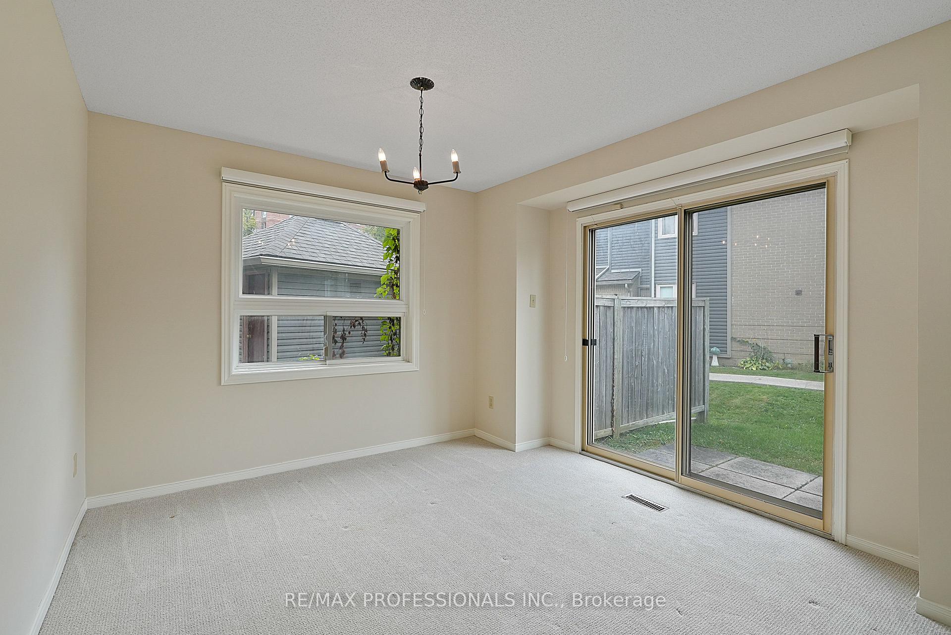 Photo 19 of Unit 12, 3600 Colonial Drive, Mississauga, Erin Mills — HOMEH