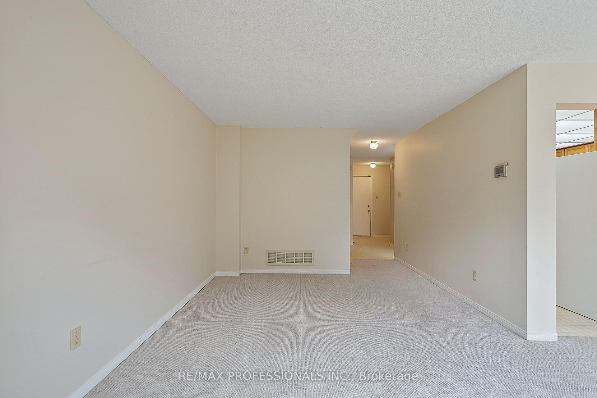 Photo 20 of Unit 12, 3600 Colonial Drive, Mississauga, Erin Mills — HOMEH