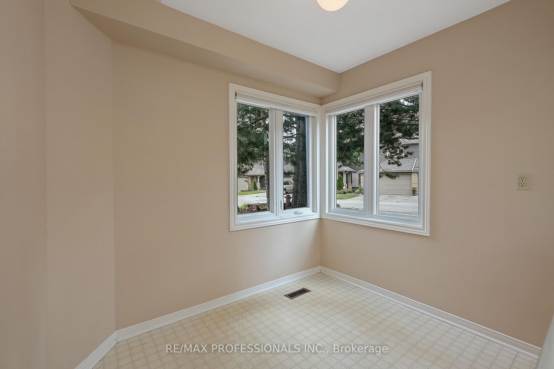 Photo 30 of Unit 12, 3600 Colonial Drive, Mississauga, Erin Mills — HOMEH