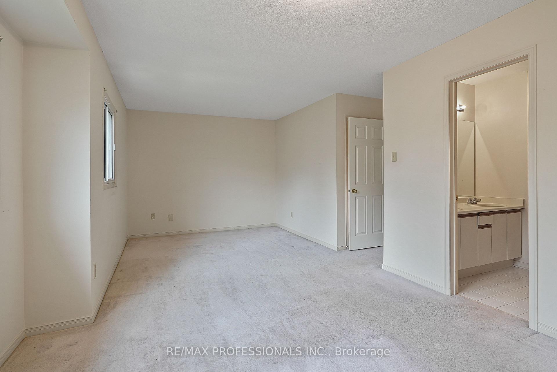 Photo 37 of Unit 12, 3600 Colonial Drive, Mississauga, Erin Mills — HOMEH