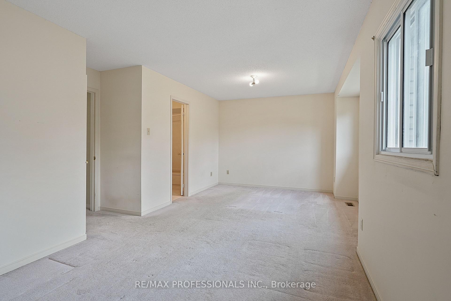 Photo 41 of Unit 12, 3600 Colonial Drive, Mississauga, Erin Mills — HOMEH
