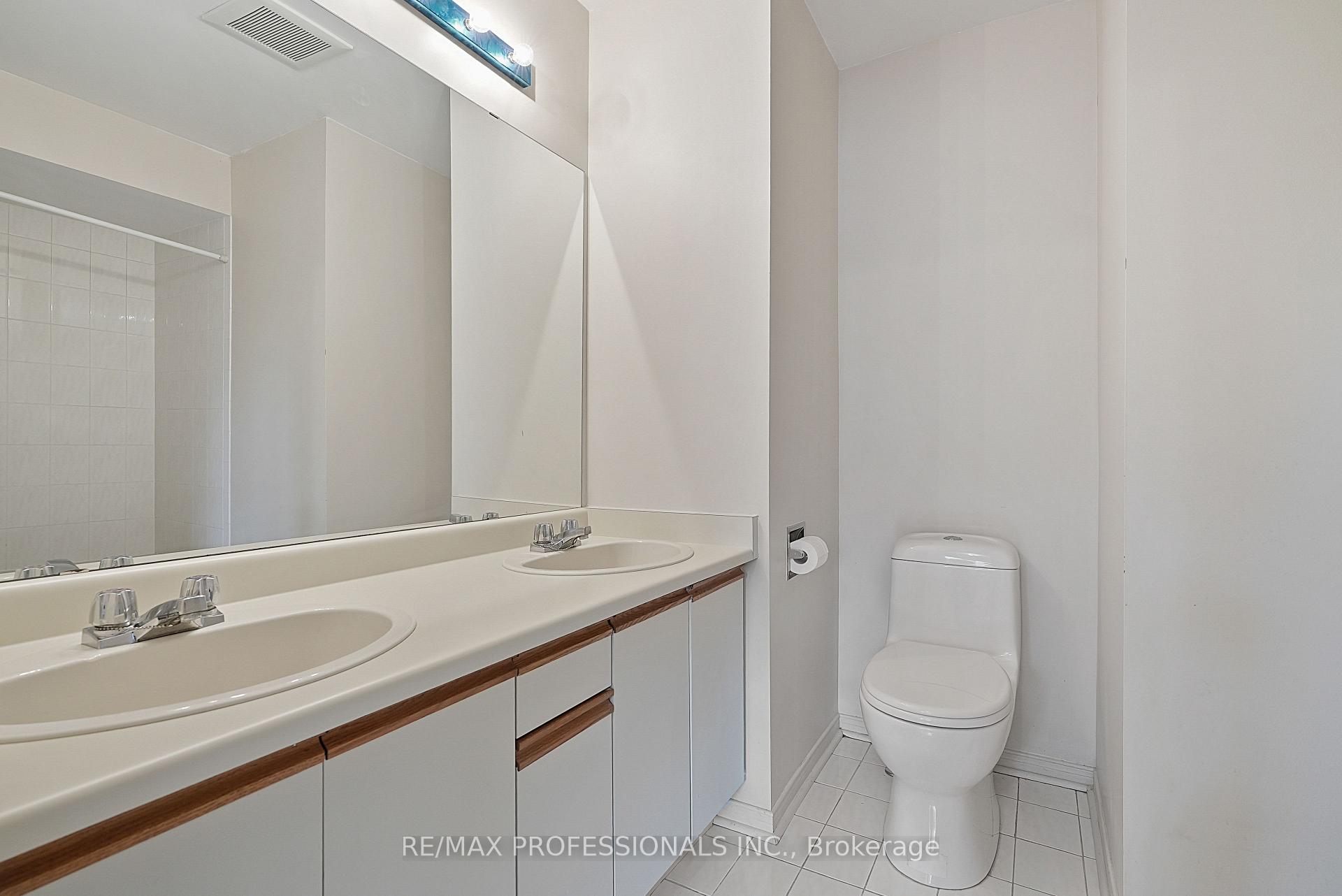 Photo 44 of Unit 12, 3600 Colonial Drive, Mississauga, Erin Mills — HOMEH
