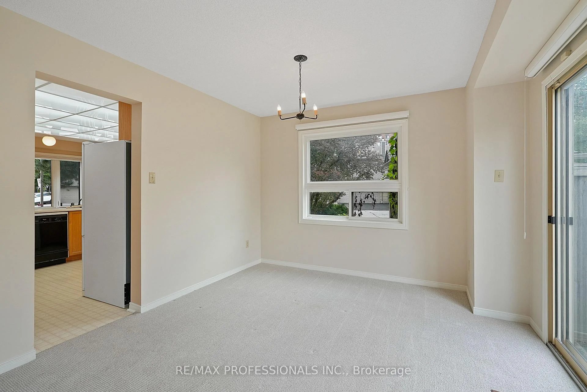 Photo 22 of Unit 12, 3600 Colonial Drive, Mississauga, Erin Mills — HOMEH