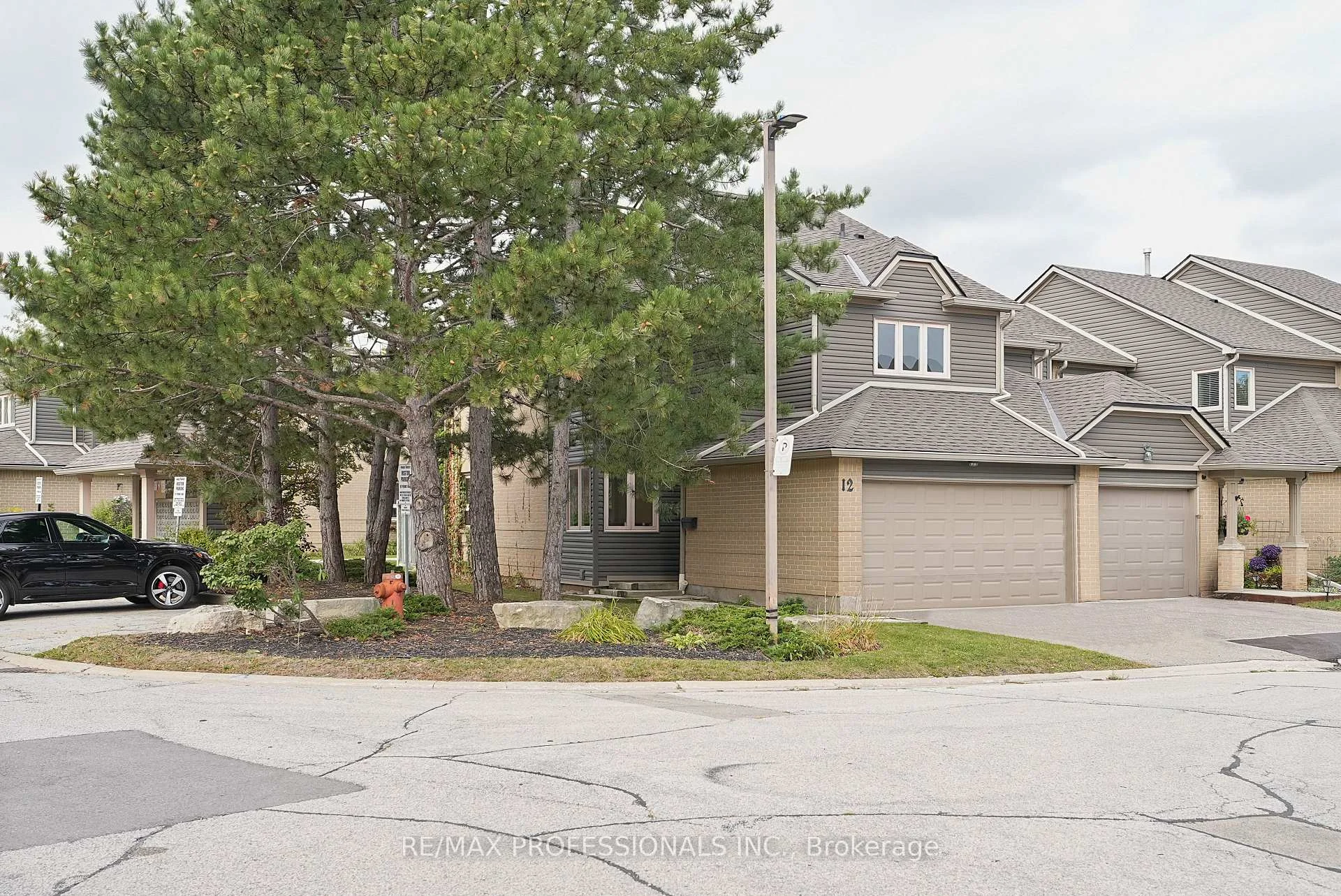 Photo 35 of Unit 12, 3600 Colonial Drive, Mississauga, Erin Mills — HOMEH