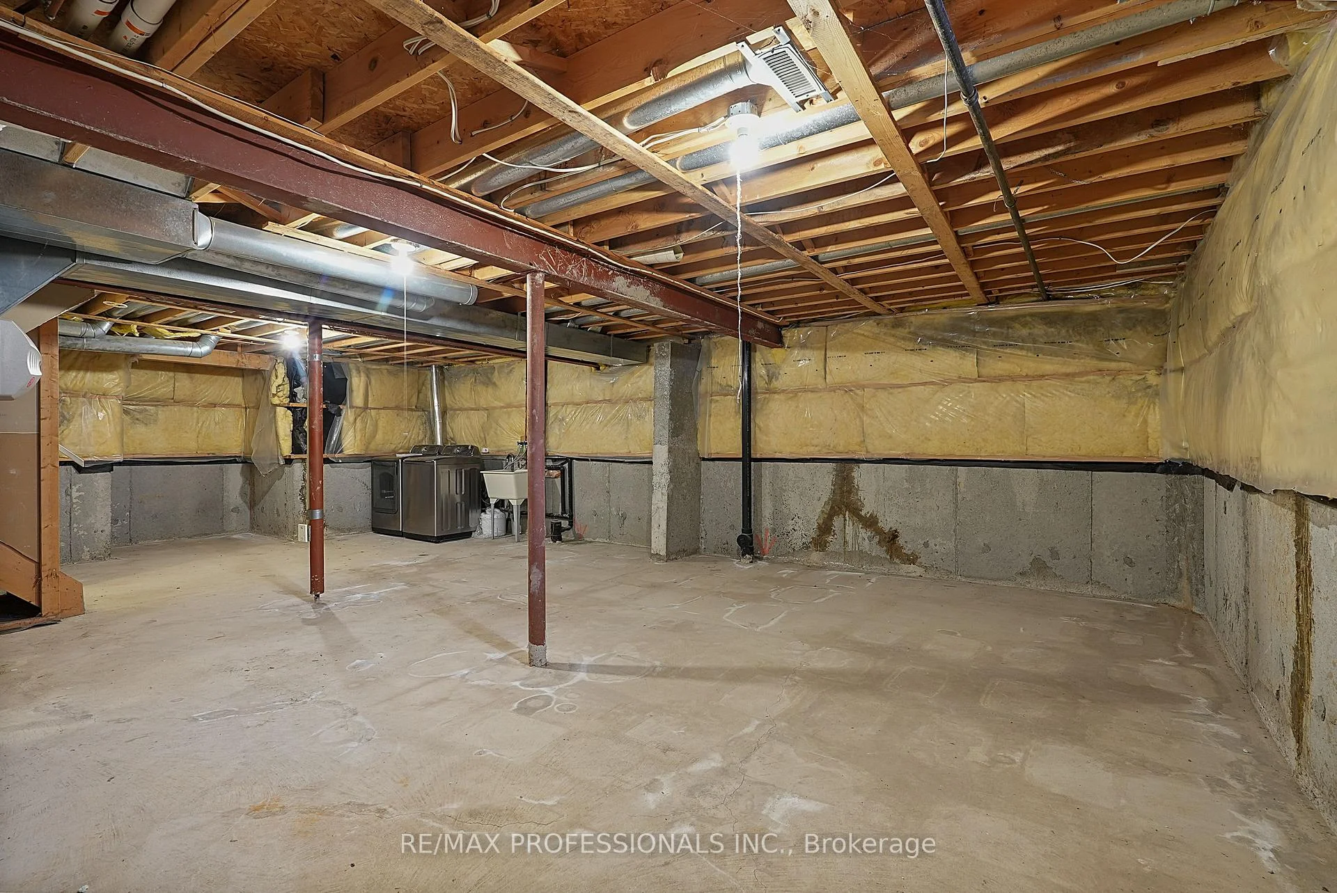 Photo 63 of Unit 12, 3600 Colonial Drive, Mississauga, Erin Mills — HOMEH