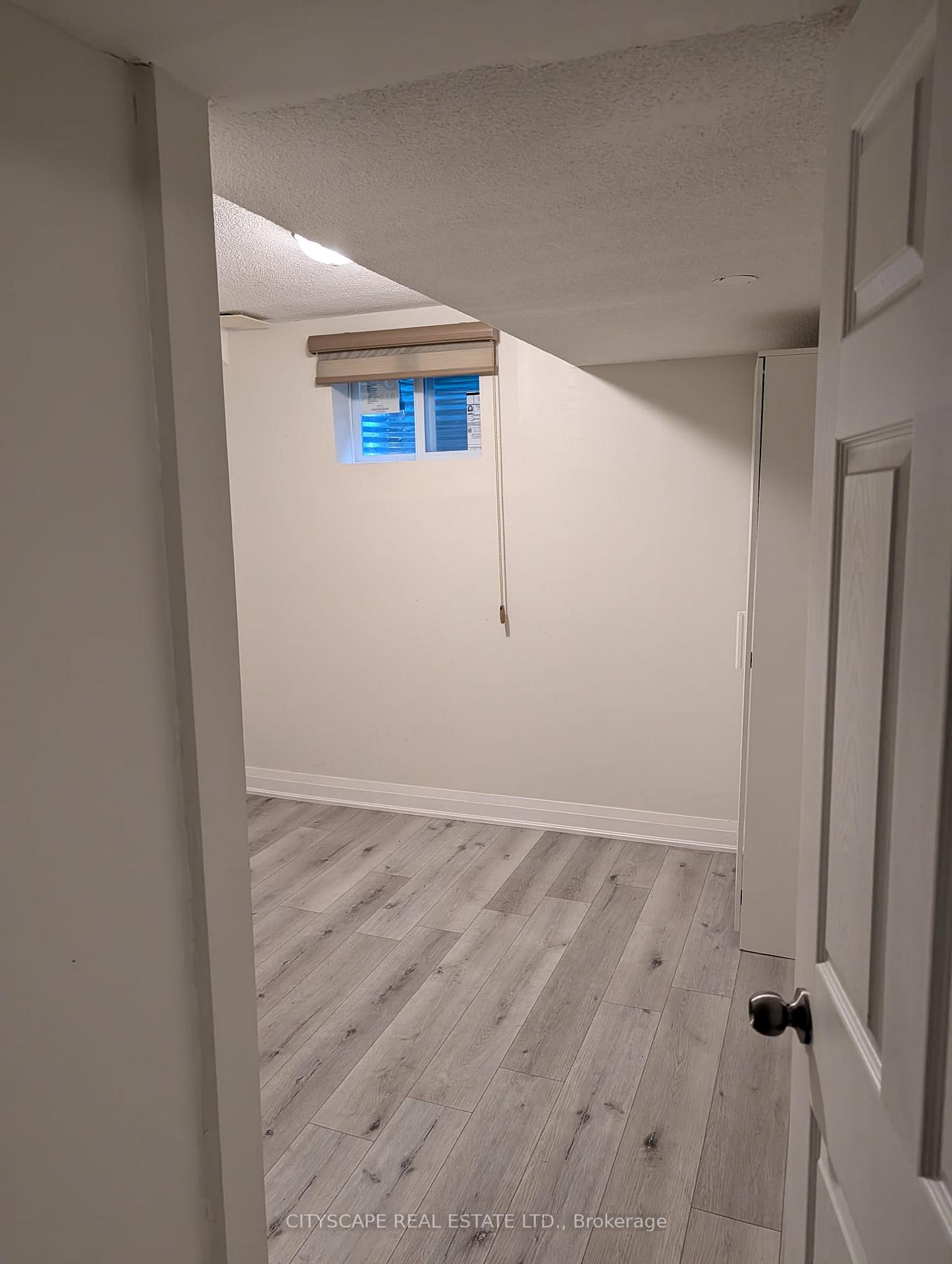 Photo 14 of 6393 Chaumont Crescent, Mississauga, Meadowvale — HOMEH