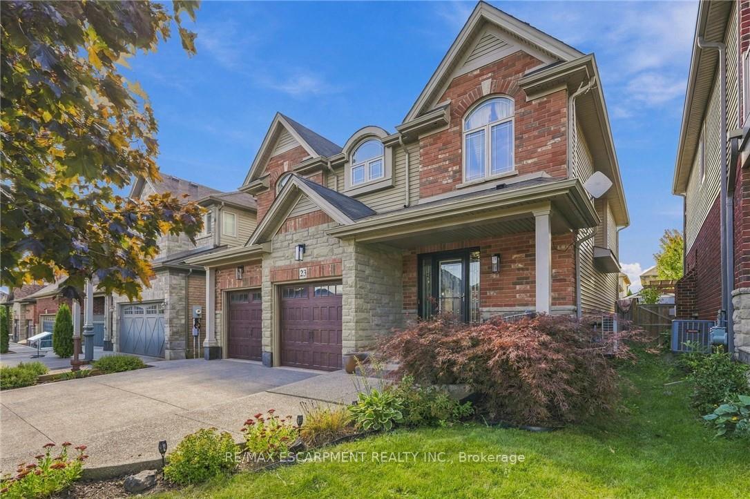 Photo 3 of 23 Winners Way, Hamilton, Binbrook — HOMEH