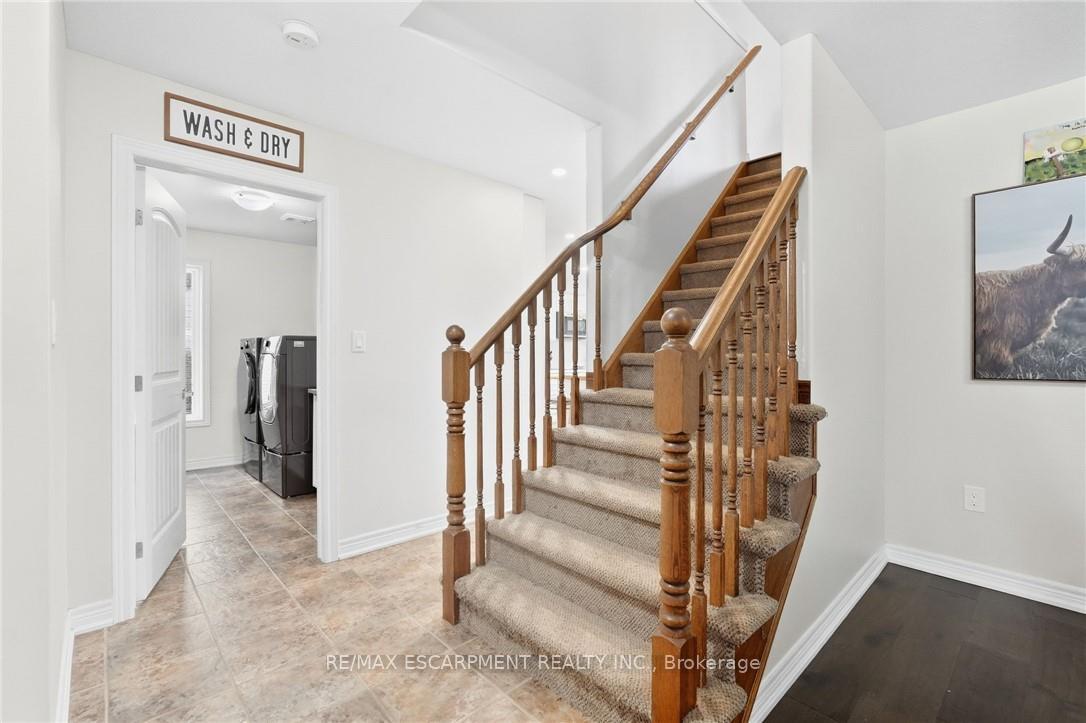 Photo 7 of 23 Winners Way, Hamilton, Binbrook — HOMEH