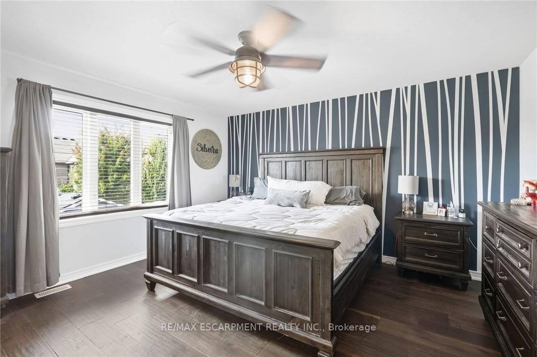 Photo 17 of 23 Winners Way, Hamilton, Binbrook — HOMEH