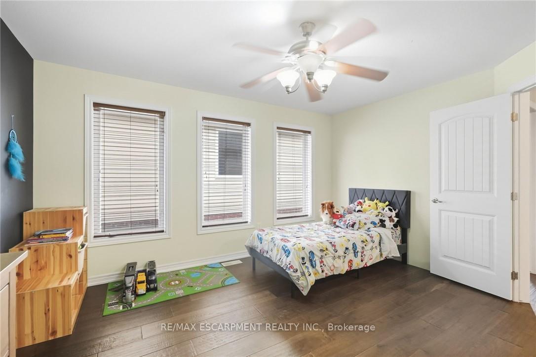 Photo 23 of 23 Winners Way, Hamilton, Binbrook — HOMEH