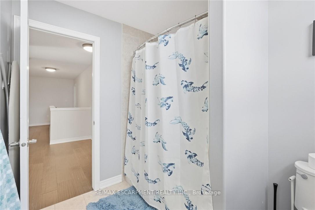 Photo 31 of 23 Winners Way, Hamilton, Binbrook — HOMEH