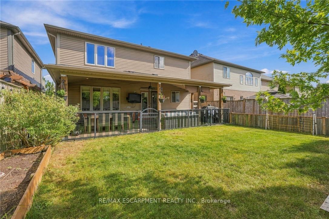 Photo 37 of 23 Winners Way, Hamilton, Binbrook — HOMEH