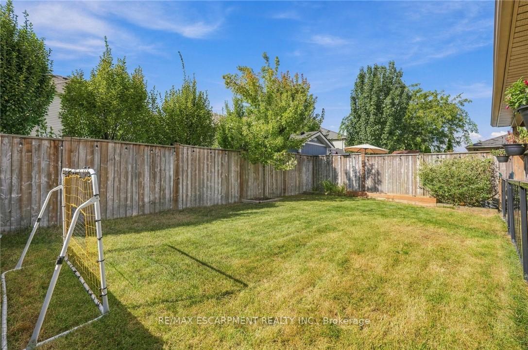Photo 38 of 23 Winners Way, Hamilton, Binbrook — HOMEH