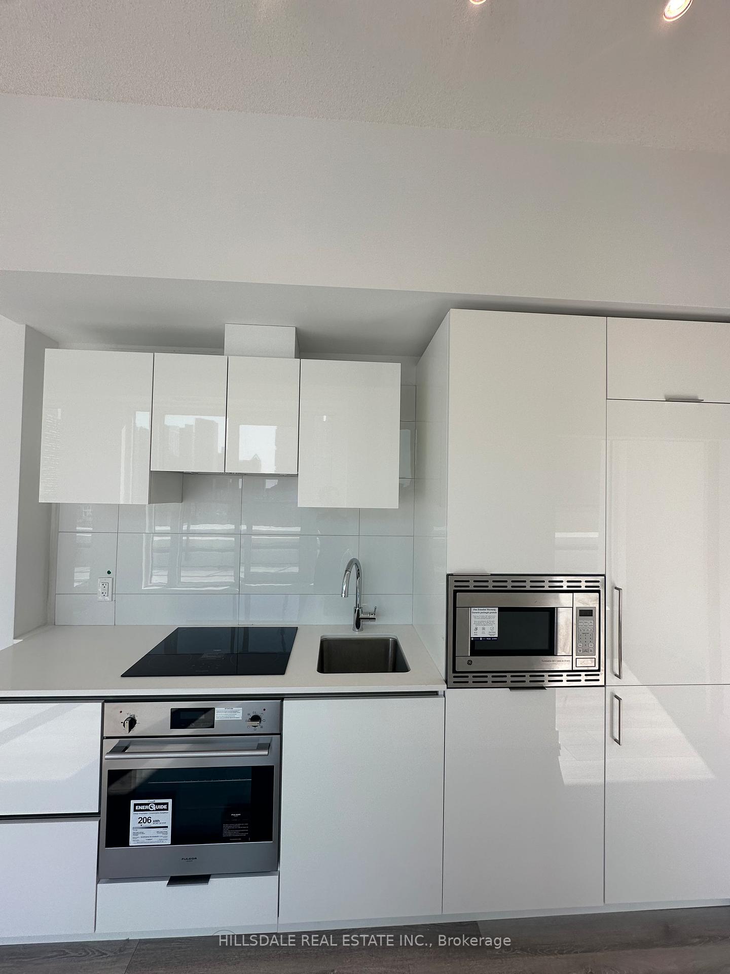 Photo 6 of Unit 1220, 121 St Patrick Street, Toronto, Kensington-Chinatown — HOMEH