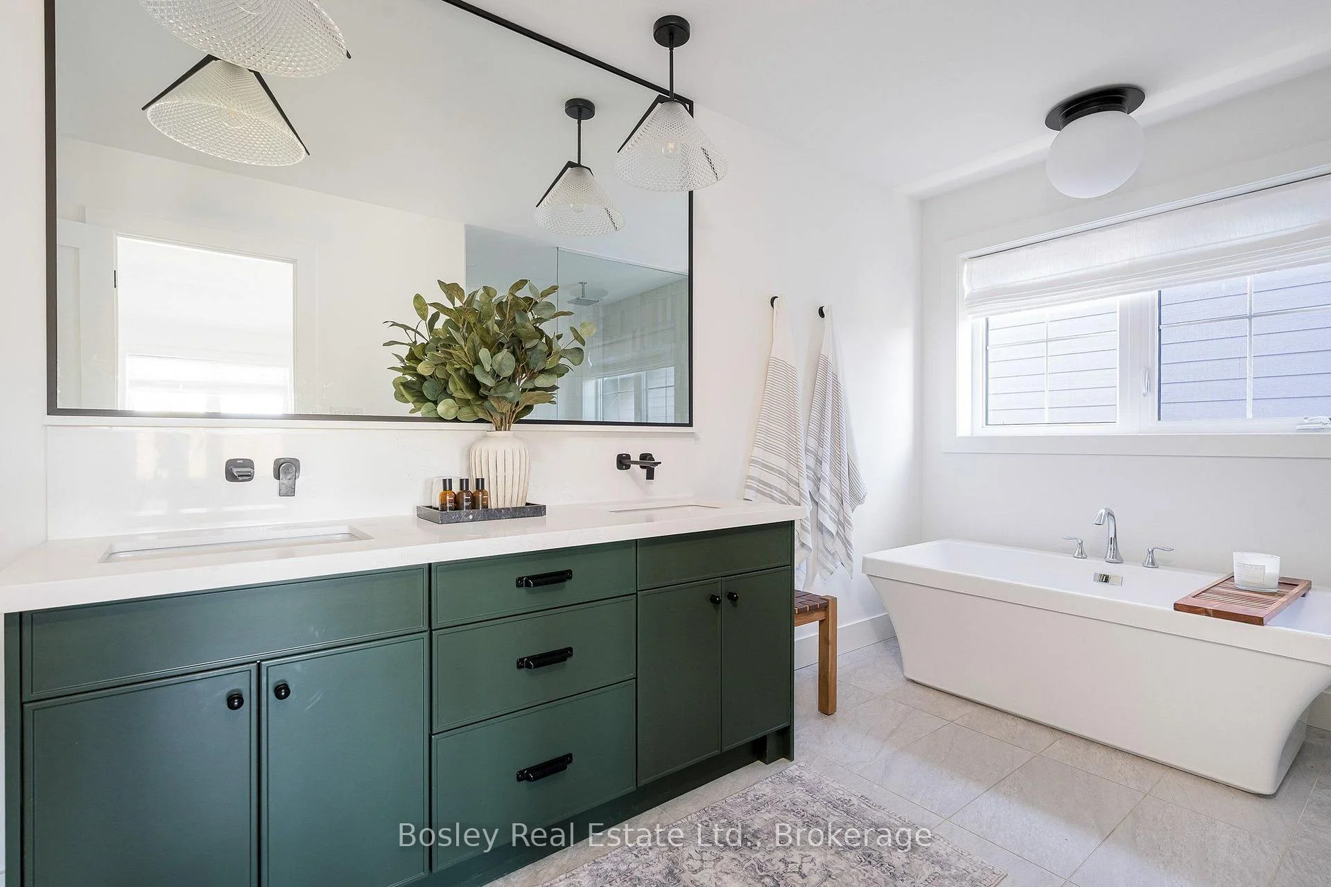 Photo 103 of 166 Chestnut Street, Blue Mountains — HOMEH