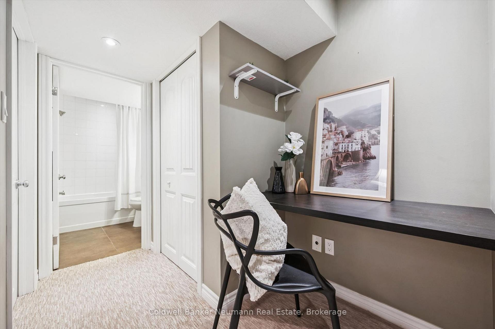 Photo 33 of Unit 9, 100 Frederick Drive, Guelph, Pineridge/Westminster Woods — HOMEH