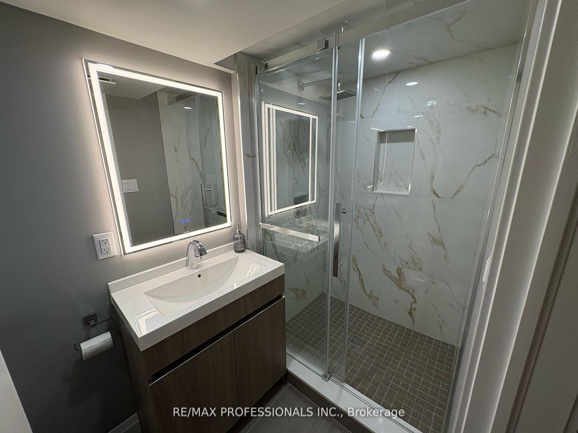 Photo 16 of Unit Lower, 19 Elmbrook Crescent, Etobicoke, Eringate-Centennial-West Deane — HOMEH