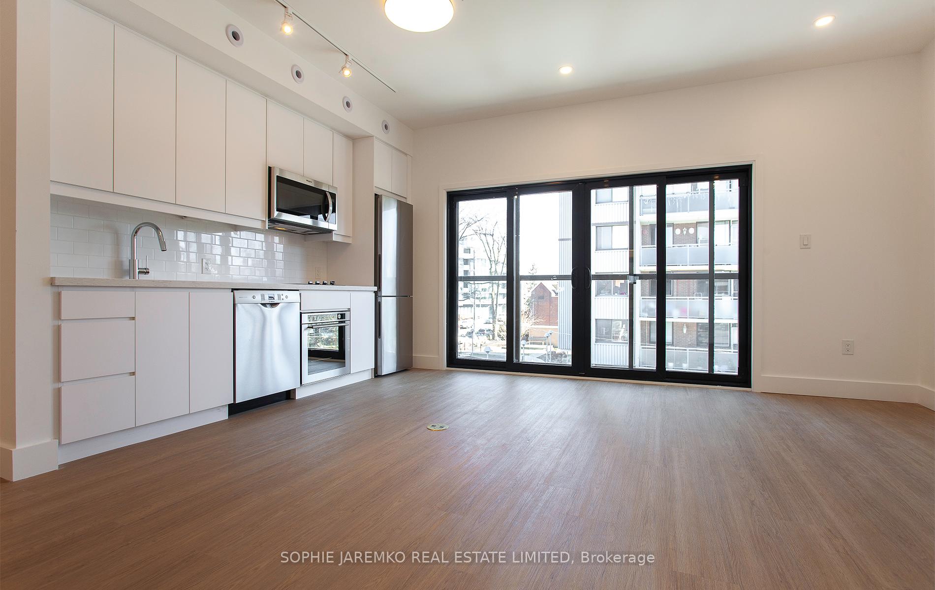 Photo 8 of Unit 5, 415 Roncesvalles Avenue, Toronto, Roncesvalles — HOMEH