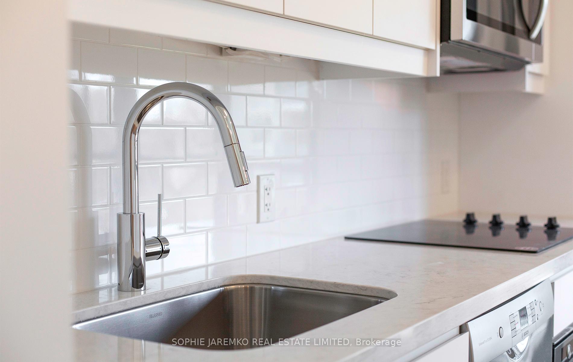 Photo 15 of Unit 5, 415 Roncesvalles Avenue, Toronto, Roncesvalles — HOMEH
