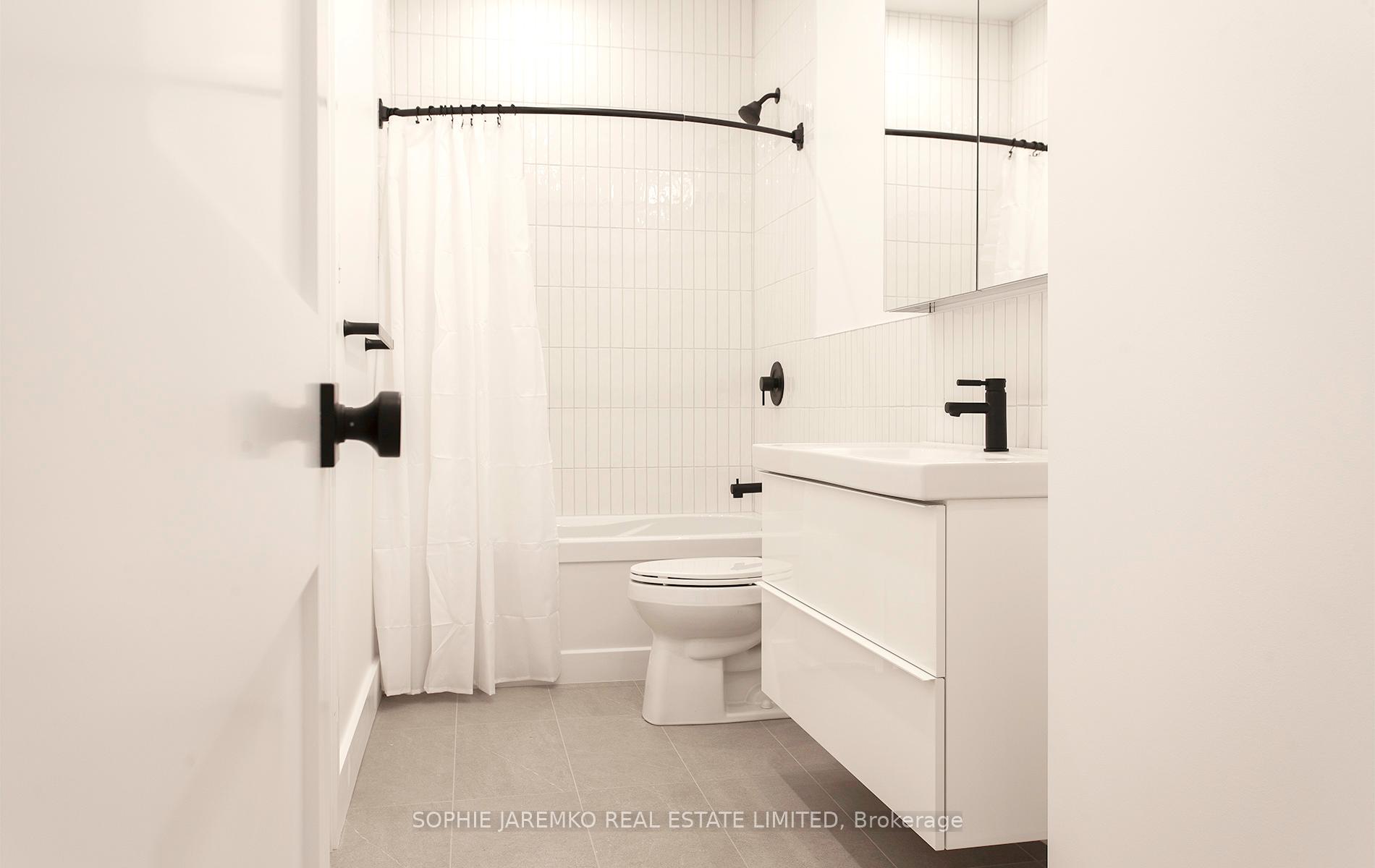 Photo 19 of Unit 5, 415 Roncesvalles Avenue, Toronto, Roncesvalles — HOMEH