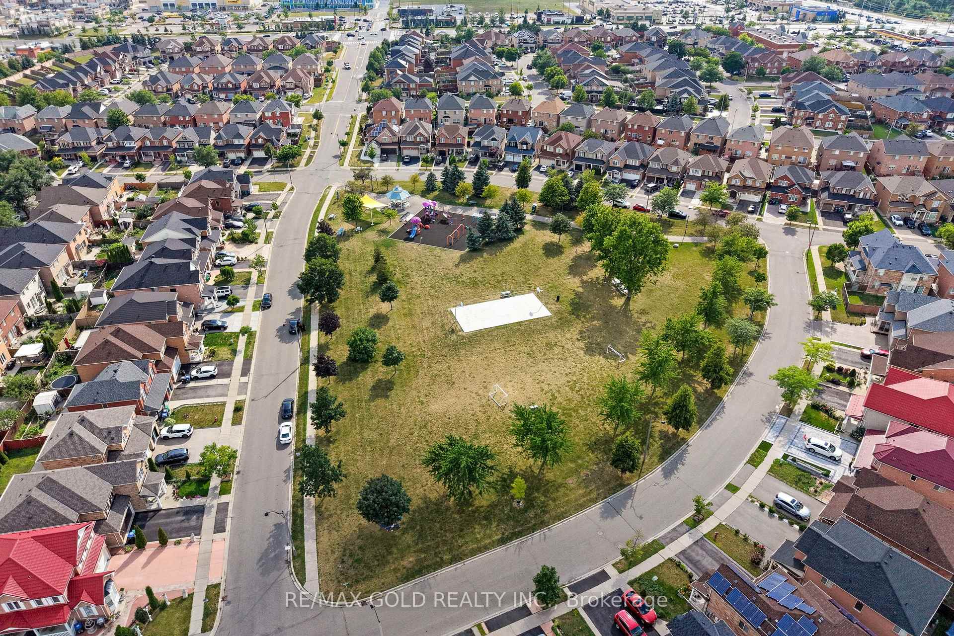 Photo 45 of 61 Herdwick Street, Brampton, Gore Industrial North — HOMEH