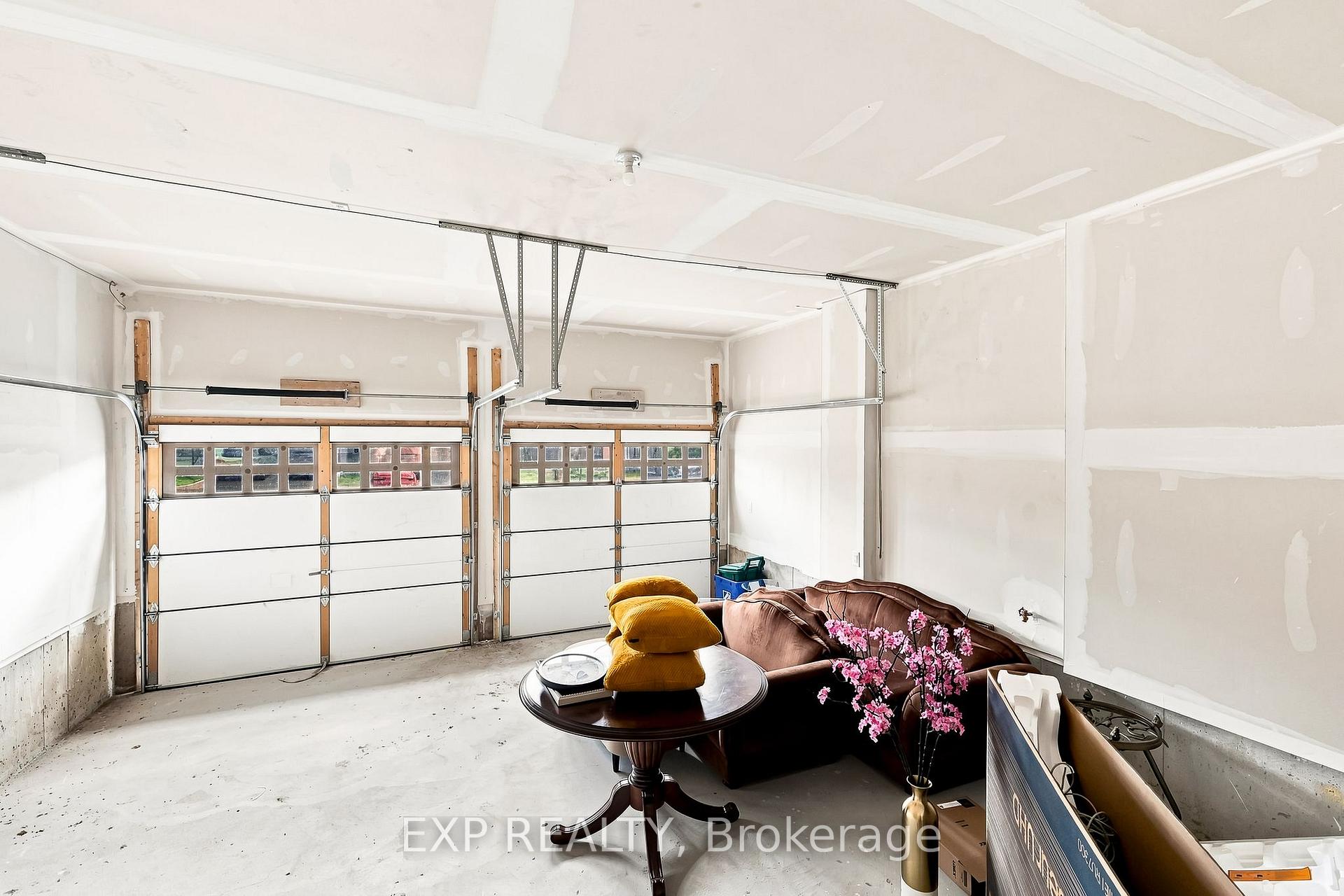Photo 42 of 2144 Hallandale Street, Oshawa, Kedron — HOMEH