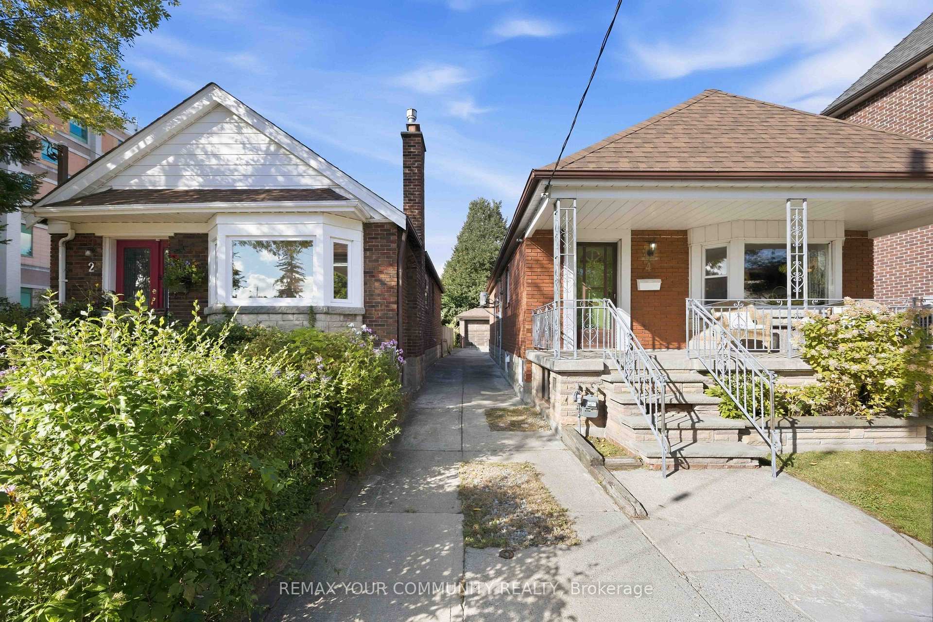 Photo 3 of 4 Crestland Avenue, Toronto, Danforth Village-East York — HOMEH