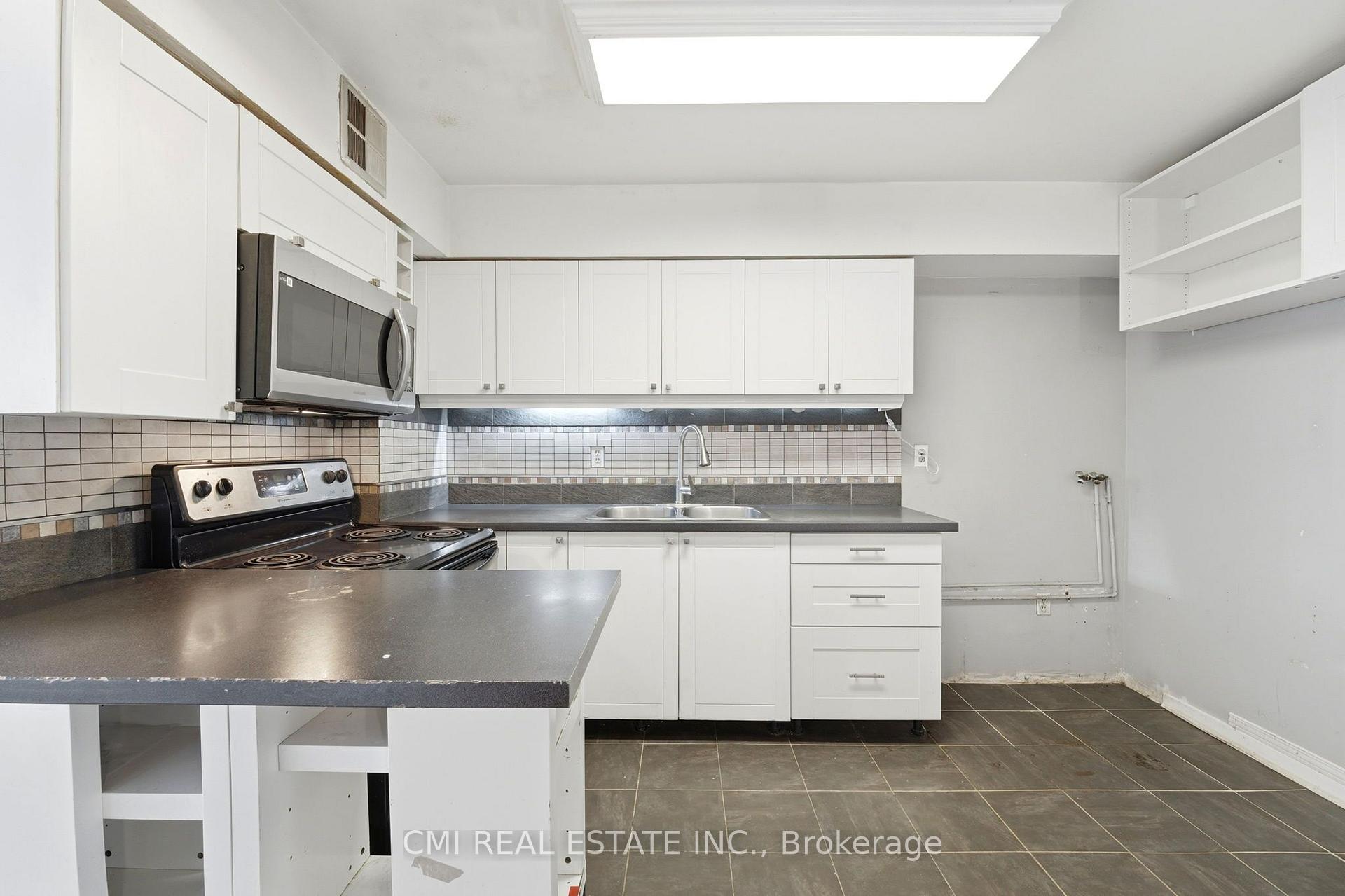 Photo 18 of Unit 603, 100 Echo Point, Scarborough, L'Amoreaux — HOMEH